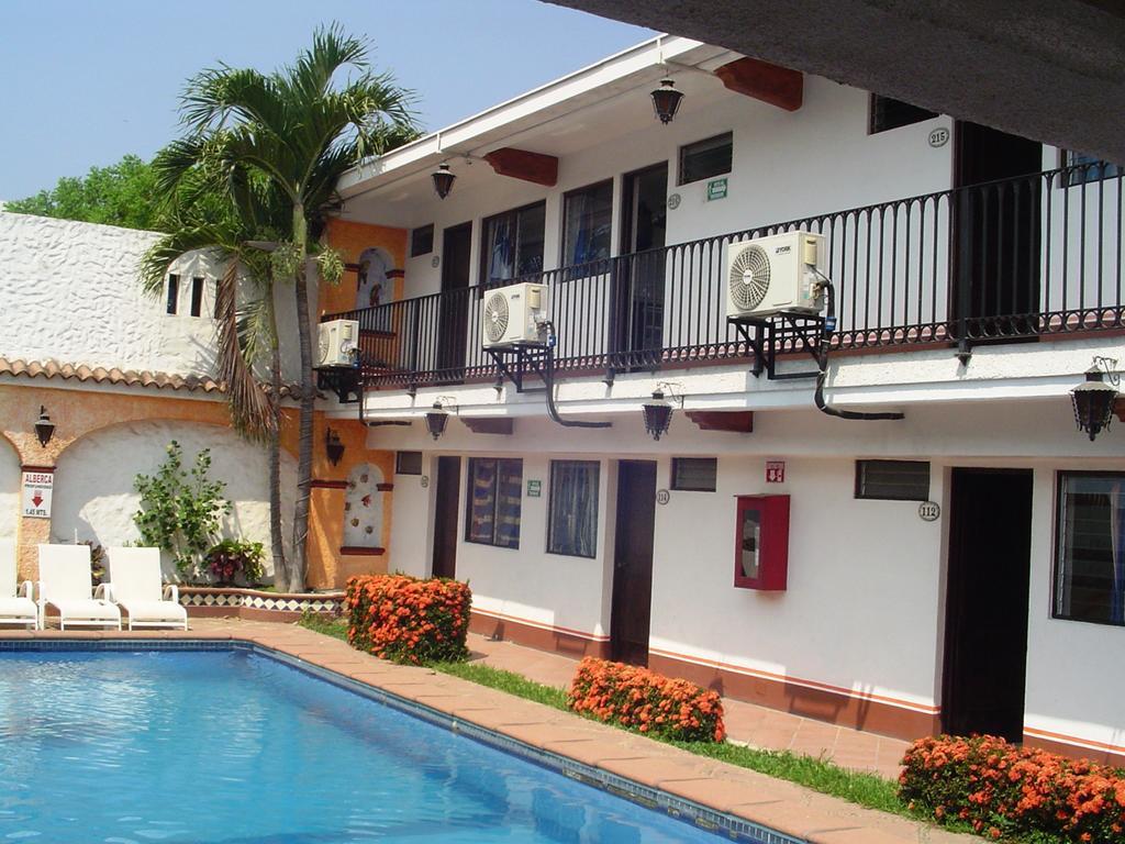 Hotel & Suites Coral Puerto Vallarta Extérieur photo